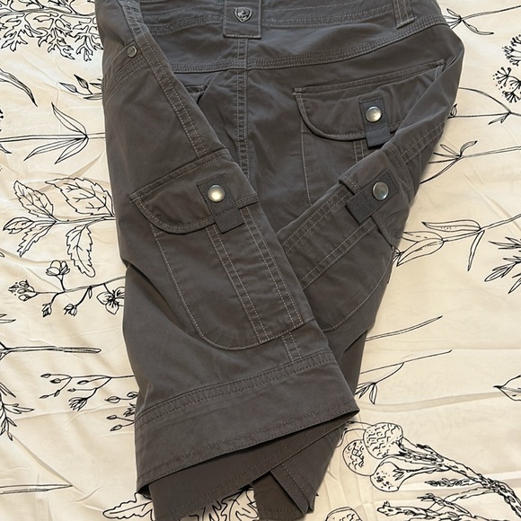 Women’s Kuhl shorts size 2. Perfect condition - Picture 7 of 8